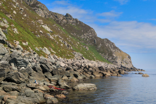 Rocky Landing near Sron Uamha, Mull of Kintyre Sea Kayak Mull of Kintyre