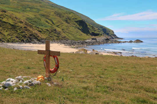 Unknown Sailors Grave at Innean Glen Beach Mull of Kintyre Beach Unknown Sailors Grave