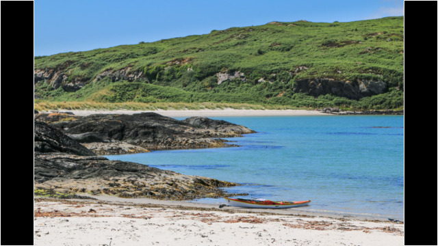 Bàgh na Dòirlinne, NW Gigha Sea Kayak Gigha Beach