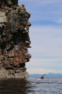 Sron na h-lolaire, SE Rum Sea Kayak Rum