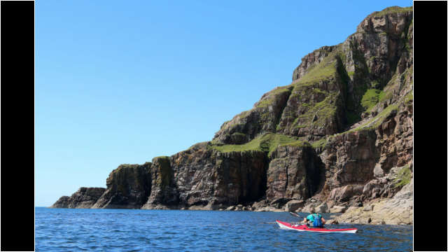 Sron na h-lolaire, SE Rum Sea Kayak Rum