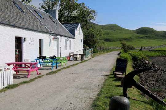 Canna's Cafe, A'Chill Canna