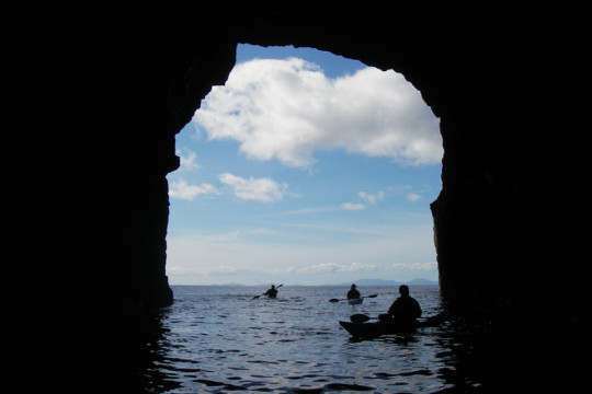 Wiay Island Cave, Loch Bracadale Sea Kayak Loch Bracadale Wiay Island Skye Cave