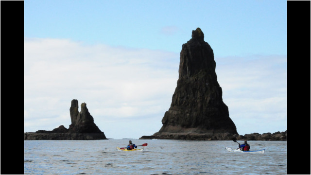 Macleod's Maidens, Neist Point Sea Kayak Neist Point Macleod's Maidens Skye