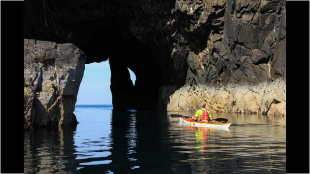 Arch at Toll a Roimh Sea Kayak Shiant Islands Arch