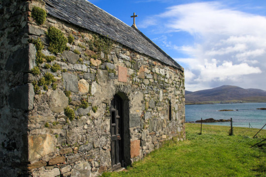 Chapel on Ensay, Sound of Harris Sound of Harris Ensay Chapel Outer Hebrides