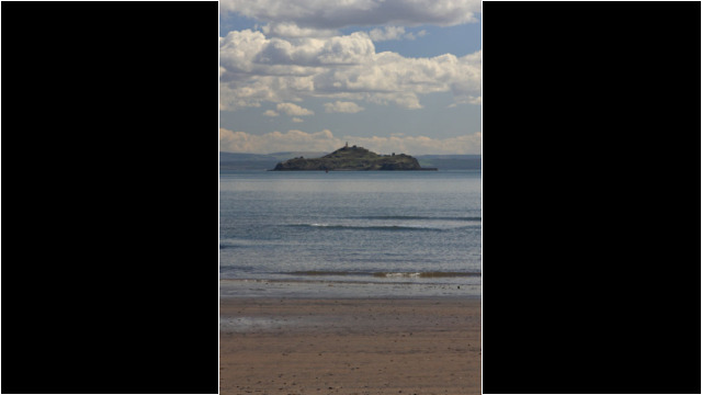 Inchkeith from Kinghorn Inchkeith