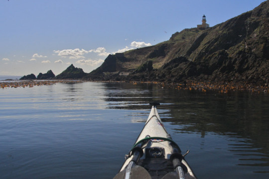 Inchkeith's west coast & Lighthouse Sea Kayak Inchkeith Lighthouse