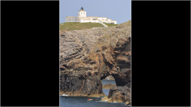 Strathy Point Sea Kayak Strathy Point Lighthouse Arch