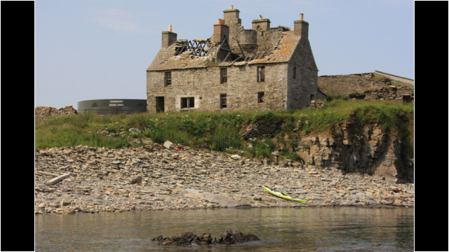 Landing at Crosskirk Bay Sea Kayak Holborn Head Crosskirk Bay