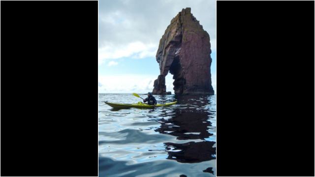 Sea Stack, Shetland Sea Kayak Shetland Muckle Roe