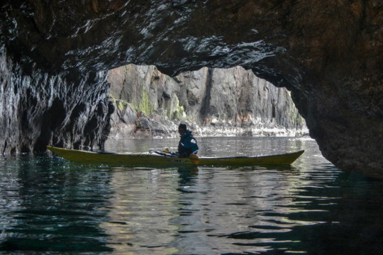 Caves a plenty Sea Kayak Shetland Muckle Roe