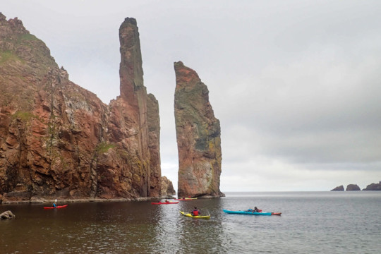 Sea stack Sea Kayak Shetland Ronas Voe