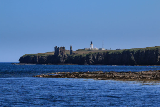 Castle Sinclair Girnigoe Noss Head Lighthouse Castle Sinclair Girnigoe