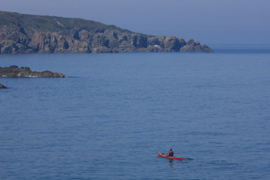 Leaving Portsoy towards Redhythe Sea Kayak Redhythe Point